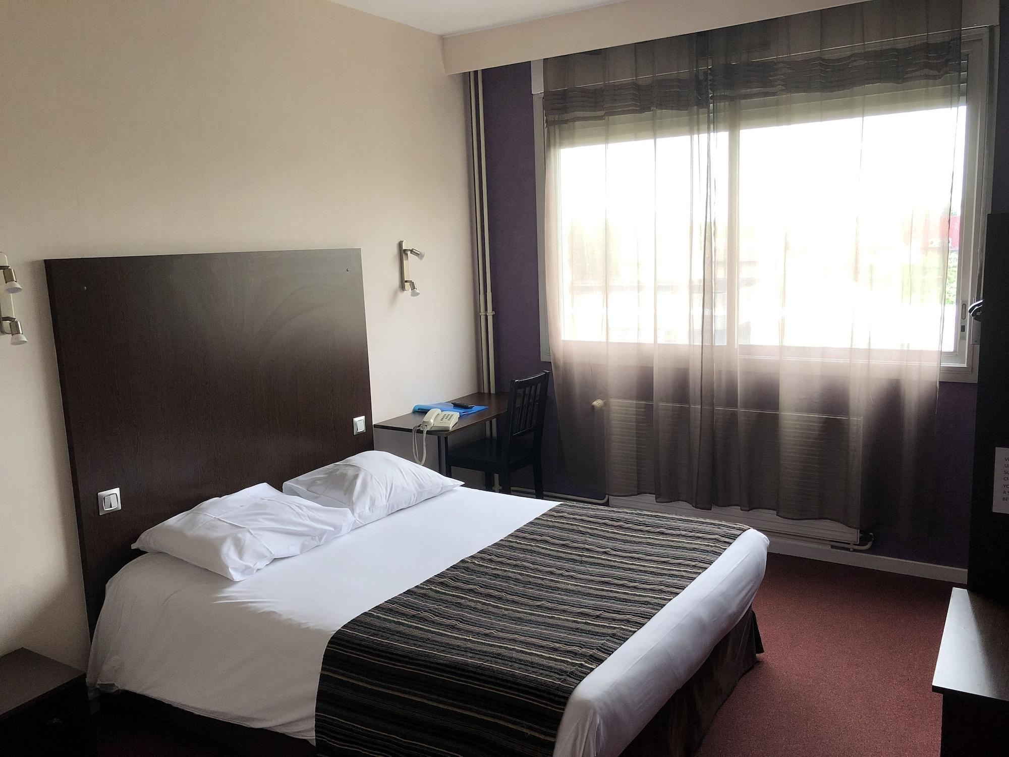 Adonis Lyon Est Hotel Artys Saint-Priest-en-Jarez Luaran gambar