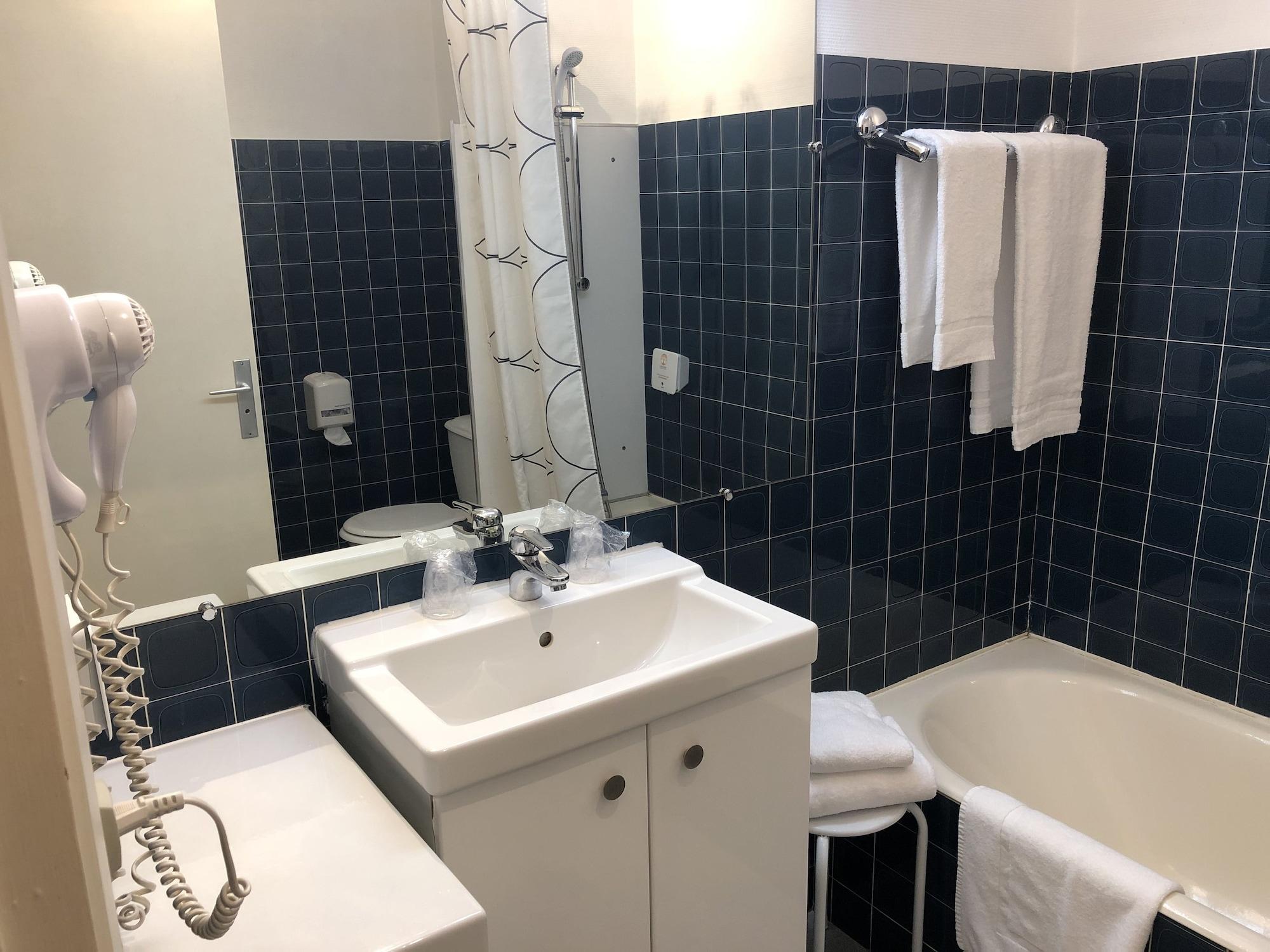 Adonis Lyon Est Hotel Artys Saint-Priest-en-Jarez Luaran gambar