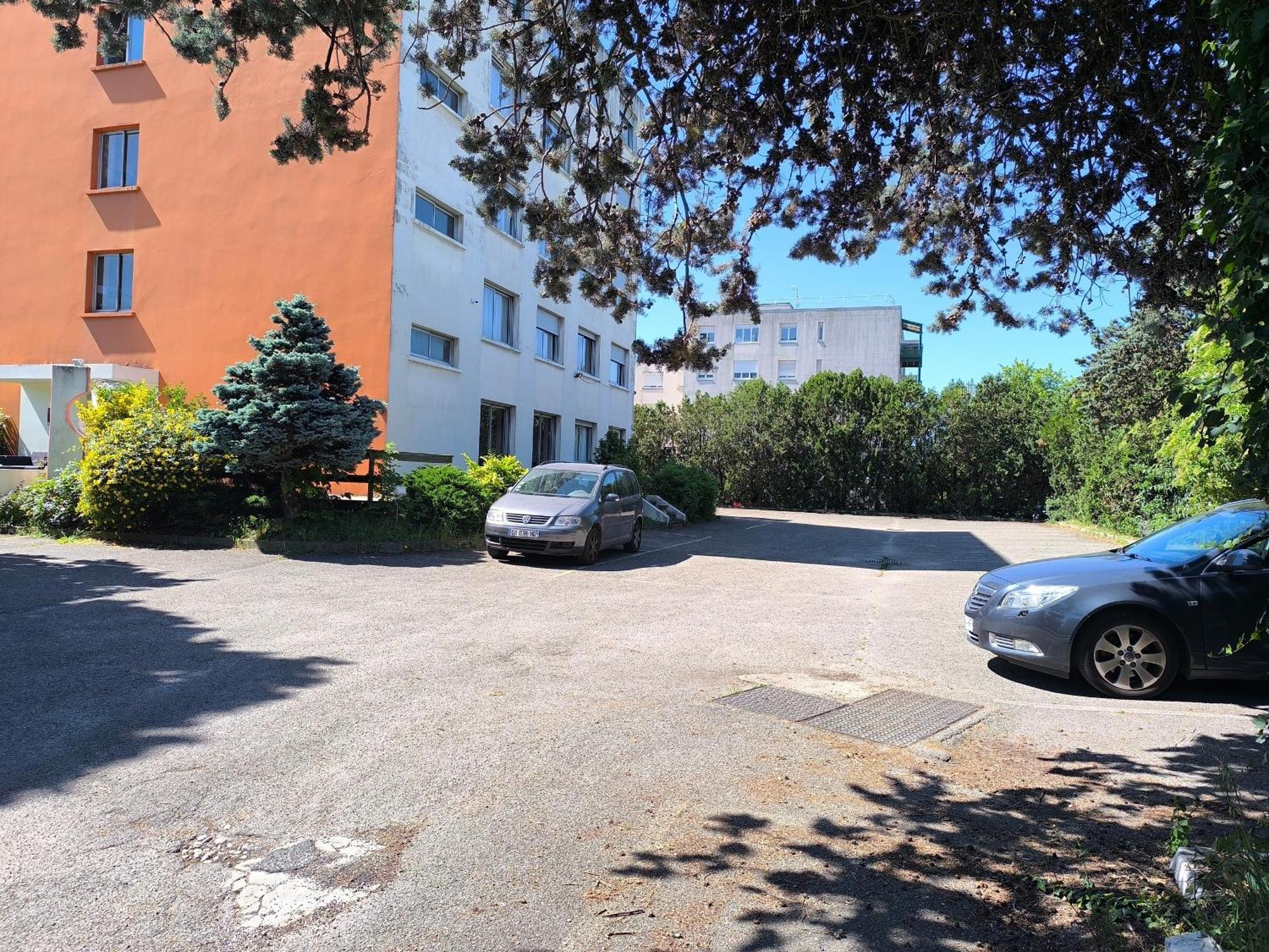 Adonis Lyon Est Hotel Artys Saint-Priest-en-Jarez Luaran gambar